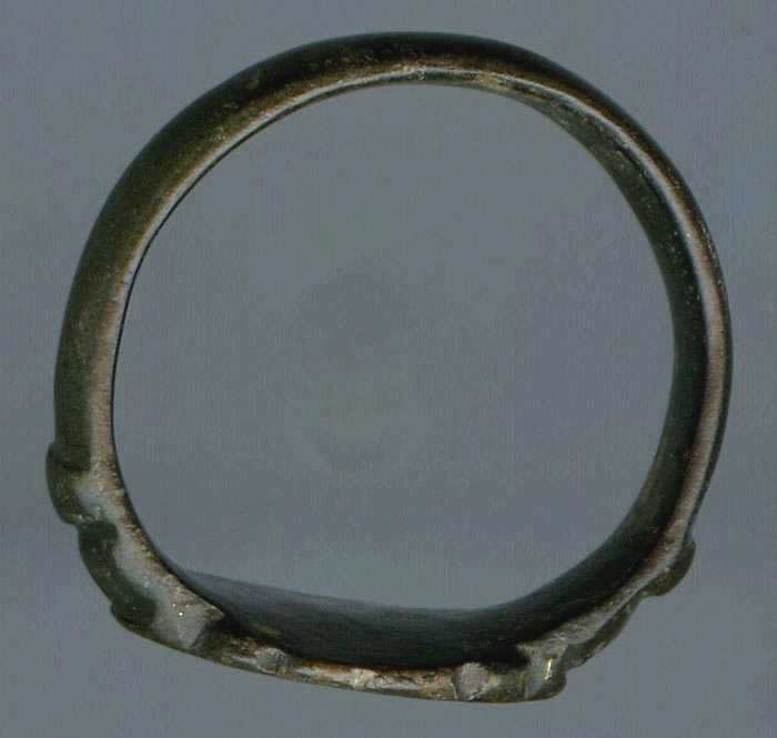 Finger Ring