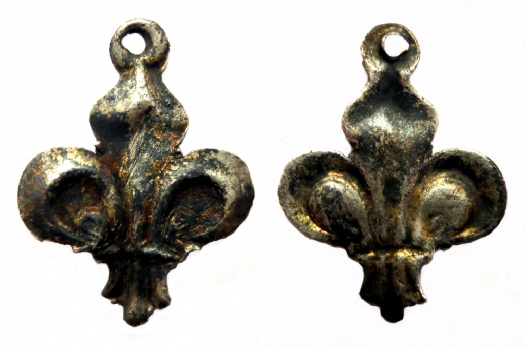 Hooked Clothes Fastener